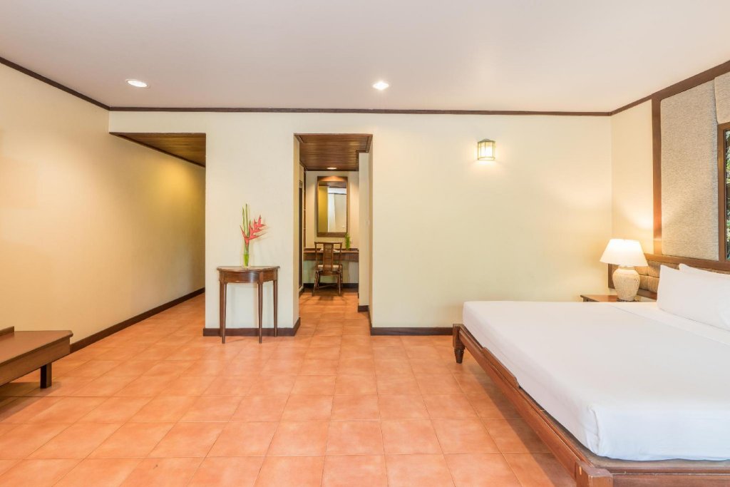 plumeria resort wong amat sha extra plus