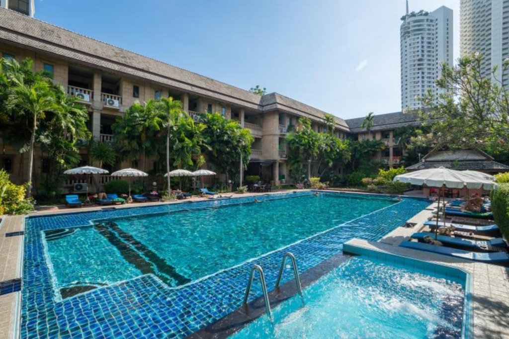 plumeria resort wong amat sha extra plus