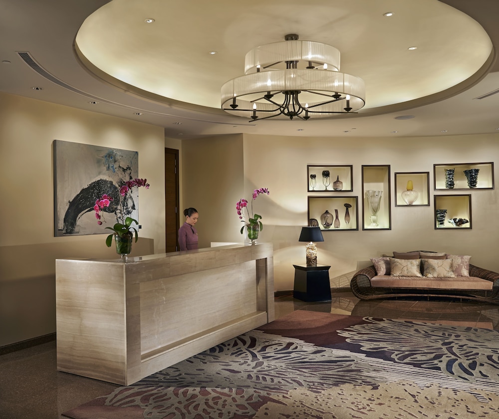 raffles makati