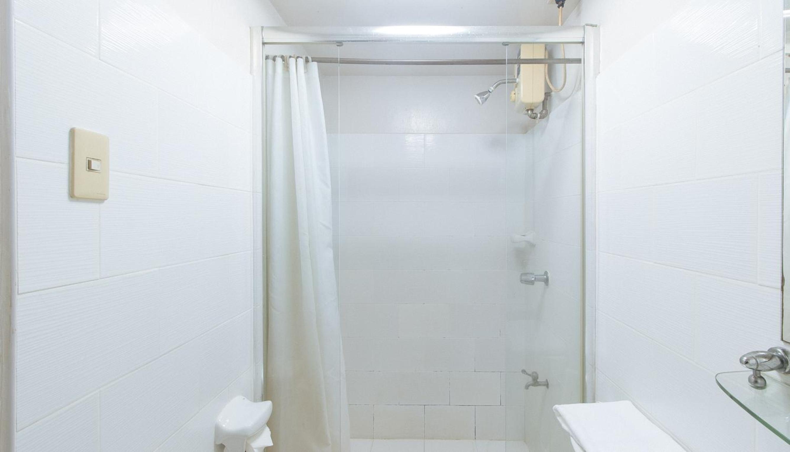 el rico suites