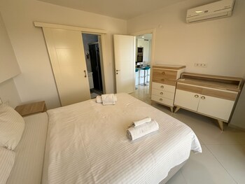lavender residence