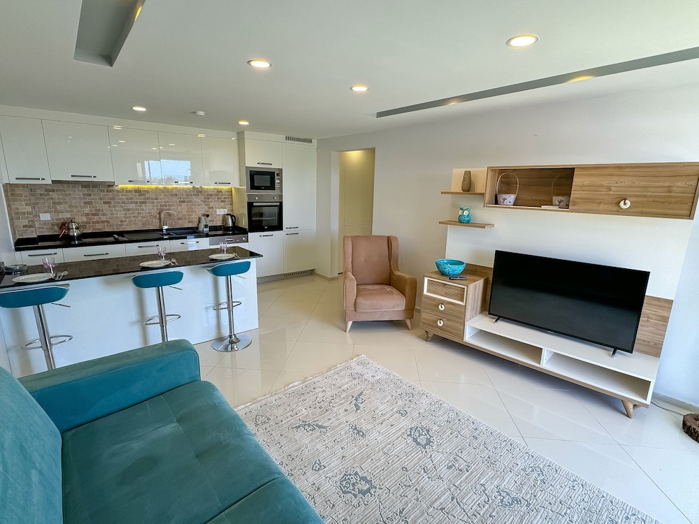lavender residence