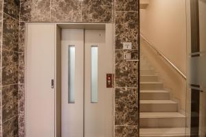 reddoorz plus near soekarno hatta airport 2