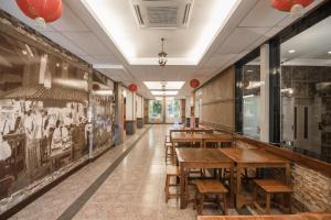 reddoorz plus near soekarno hatta airport 2