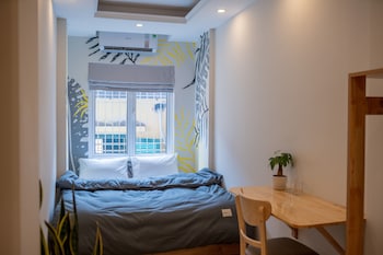 graffiti house