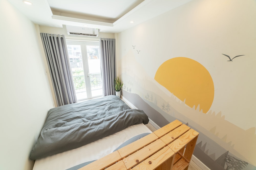 graffiti house