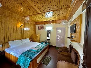 gautam guest house