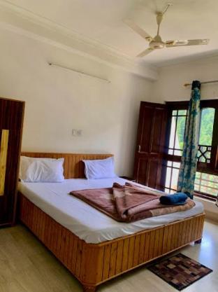 gautam guest house