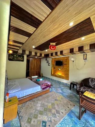 gautam guest house