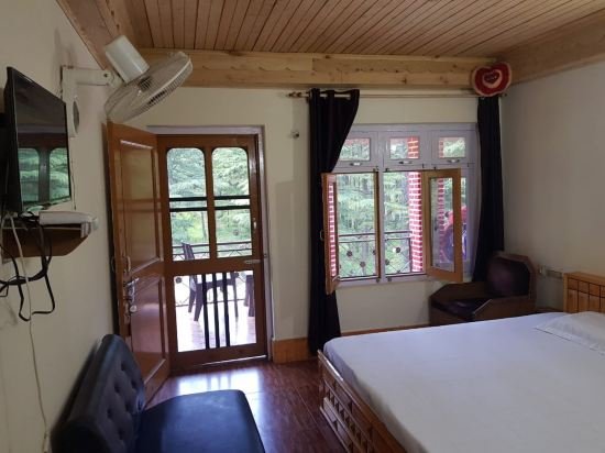 gautam guest house