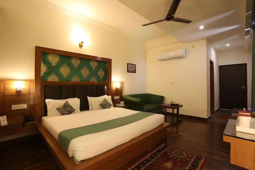 hotel jagdish residency