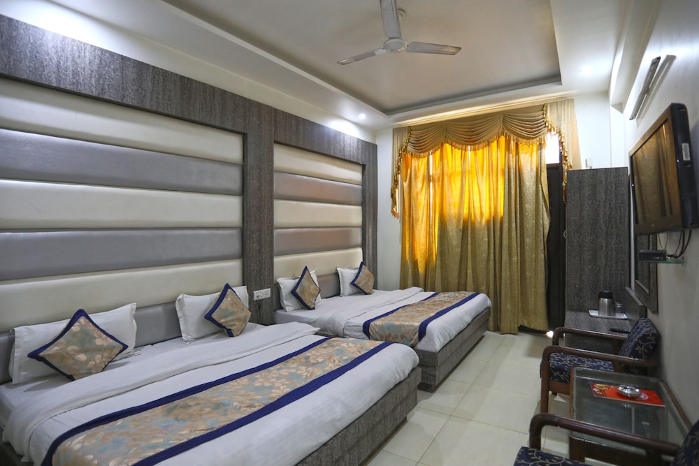 hotel jagdish residency