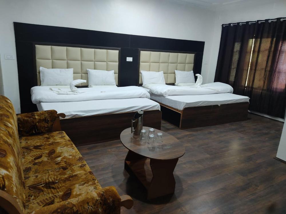 hotel silver inn