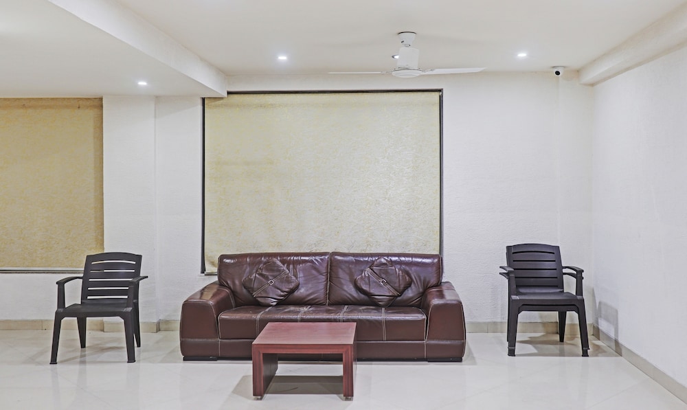 treebo elite city upper bazar