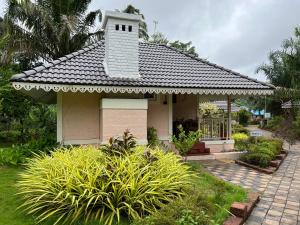 the palmnest resort kolhapur