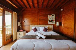 villa kedisan lake view redpartner