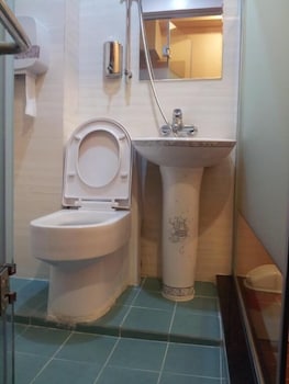 just inn on nathan road