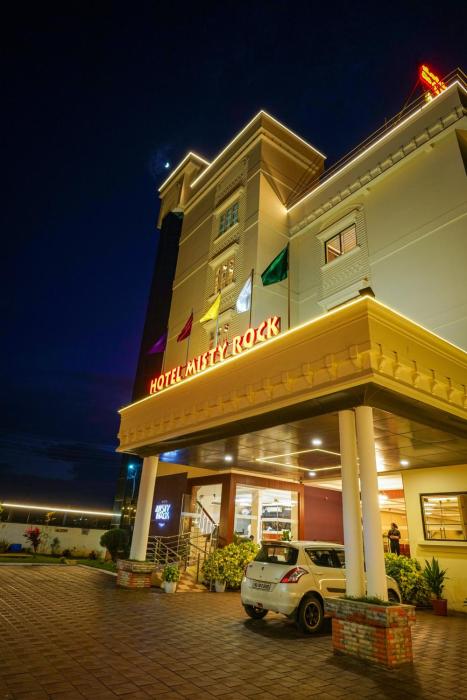 misty rock hotel