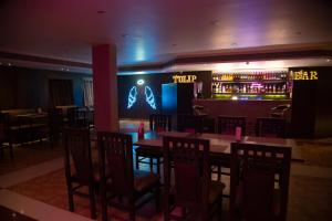 Golden Park Hotel & Resort,Malda>>Kolkata,4 star
