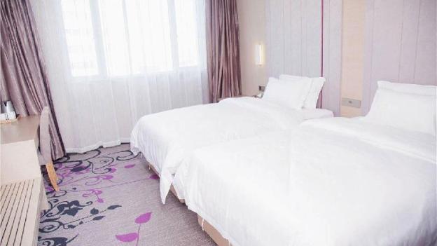 lavande hotel nanchang ai xi hu subway east station branch