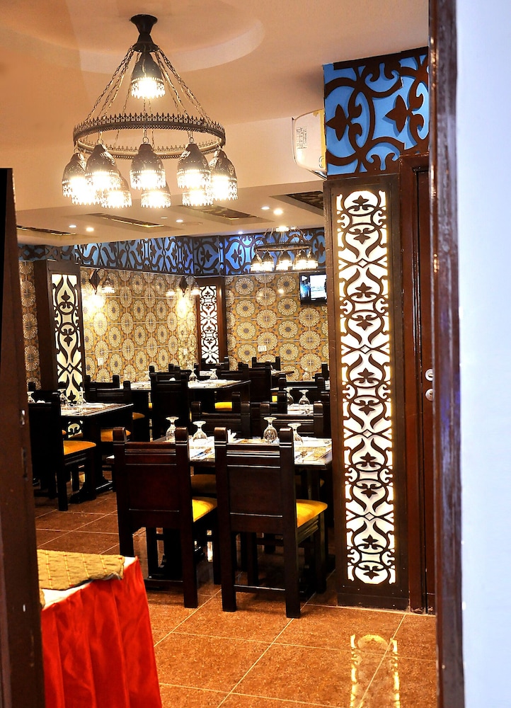 new star zamalek hotel