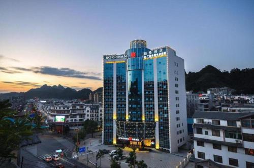 borrman hotel hechi bama