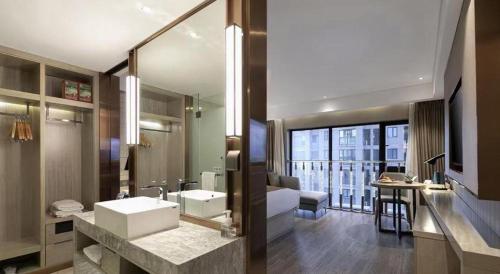 echarm hotel wuhan huangpu erqi xiaolu metro stati