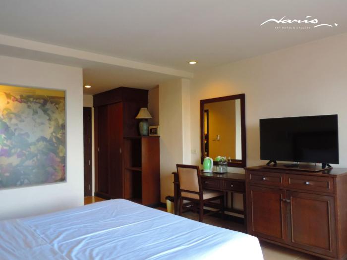 naris art hotel