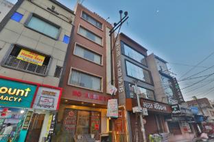 hotel janki inn