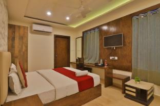hotel janki inn