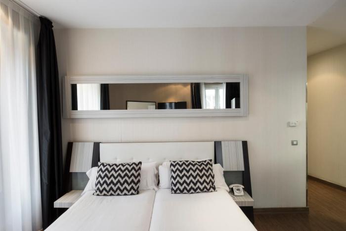 petit palace triball