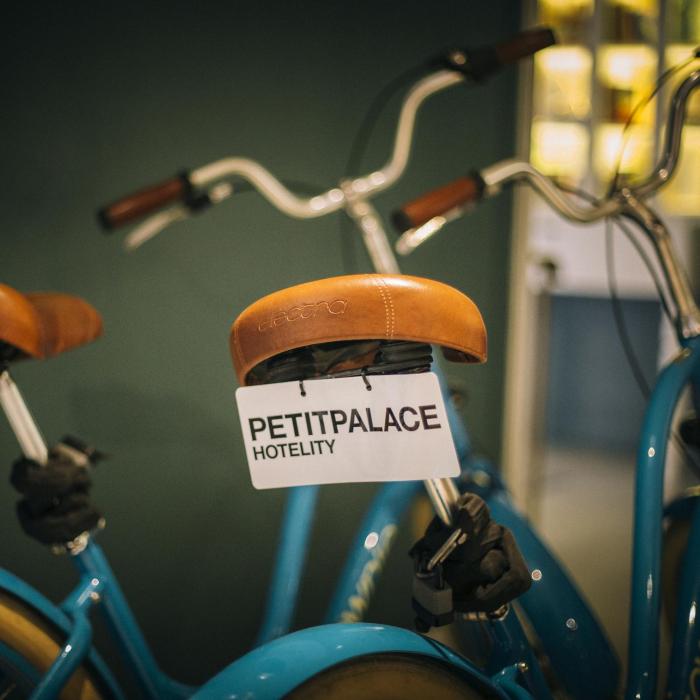 petit palace triball