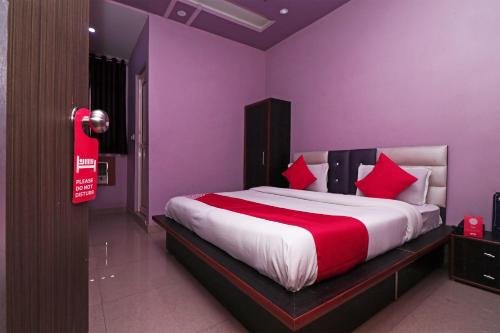 Hotel O Elibrista,Modipuram,3 star