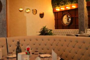 hotel abhinandan jind