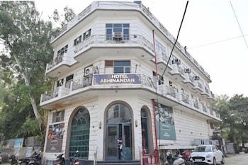 Hotel Abhinandan-Jind,India>>Jind,2 star