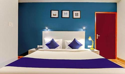 super collection o sector 20 noida