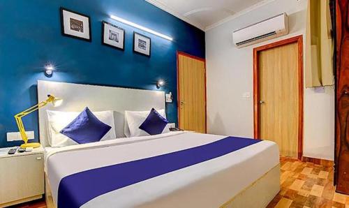 super collection o sector 20 noida