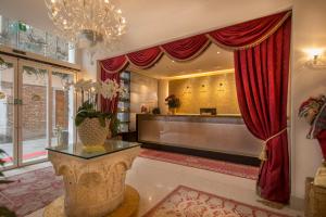 Hotel A La Commedia,San Marco>>Lido Di Jesolo,4 star