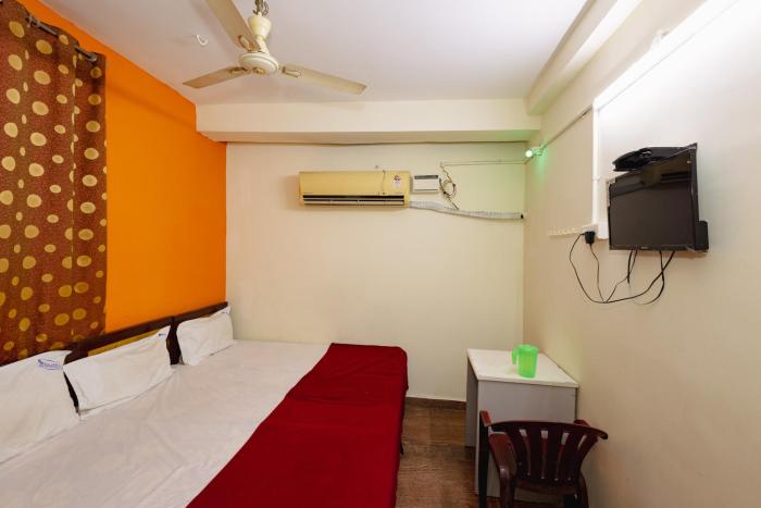 oyo 42632 pvt royal residency