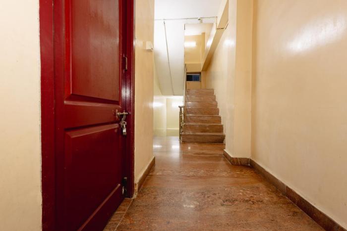 oyo 42632 pvt royal residency