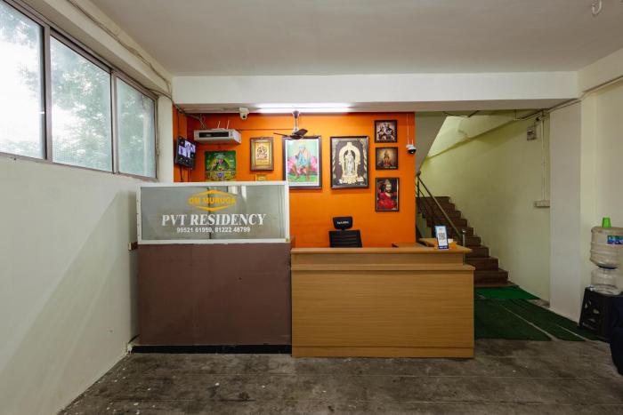oyo 42632 pvt royal residency