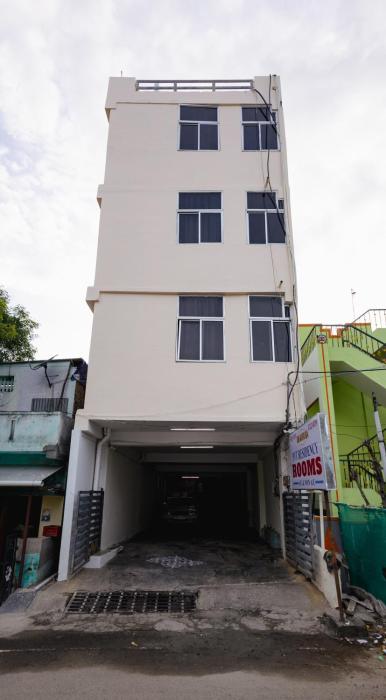 oyo 42632 pvt royal residency
