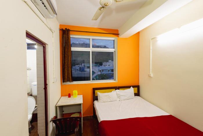 oyo 42632 pvt royal residency