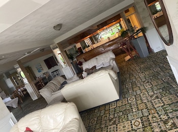 savoy bandb