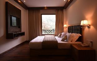 Hotel Cloud Chat,Dharamkot>>Dharamshala,3 star