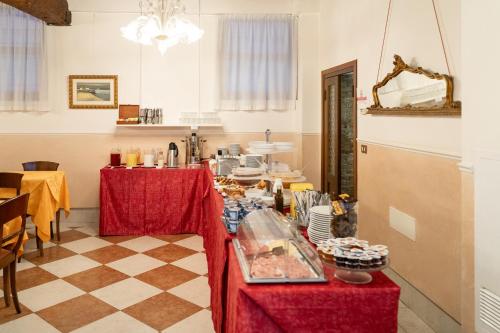 tivoli hotel