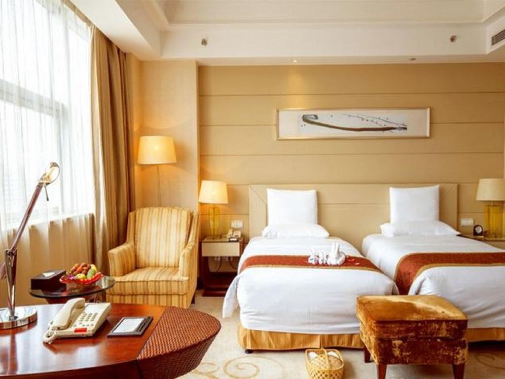 golden shining new century grand hotel beihai