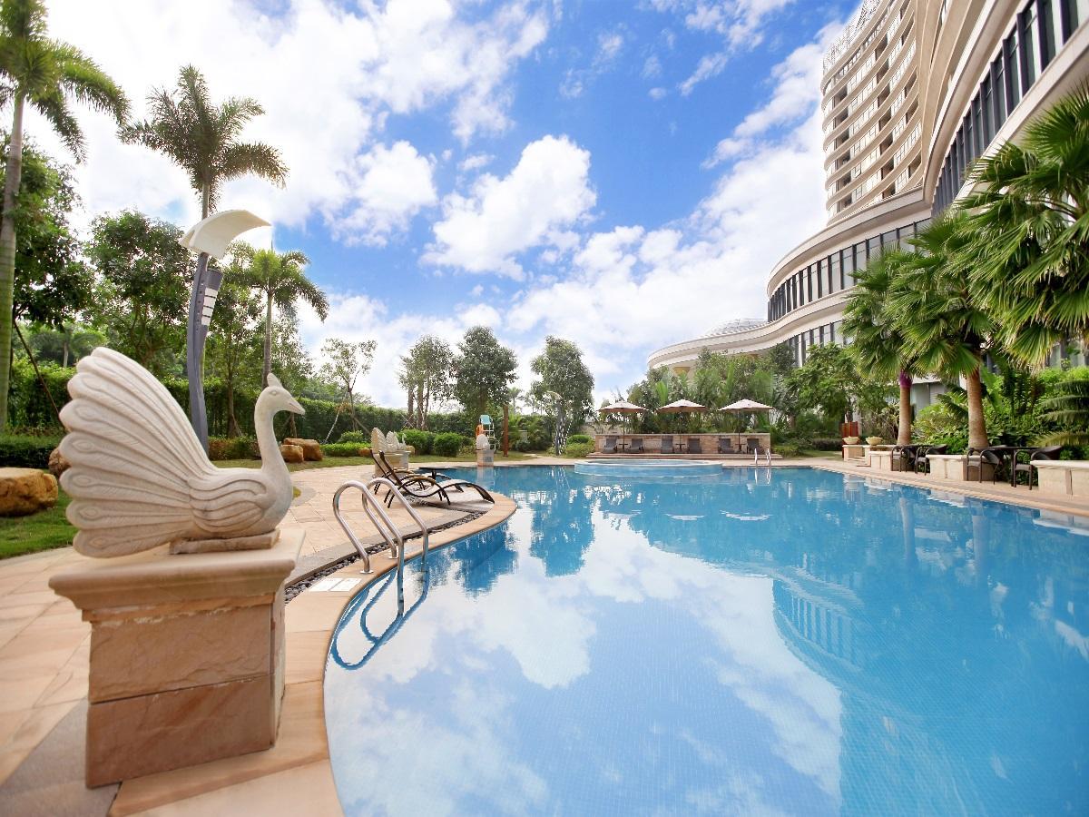 golden shining new century grand hotel beihai