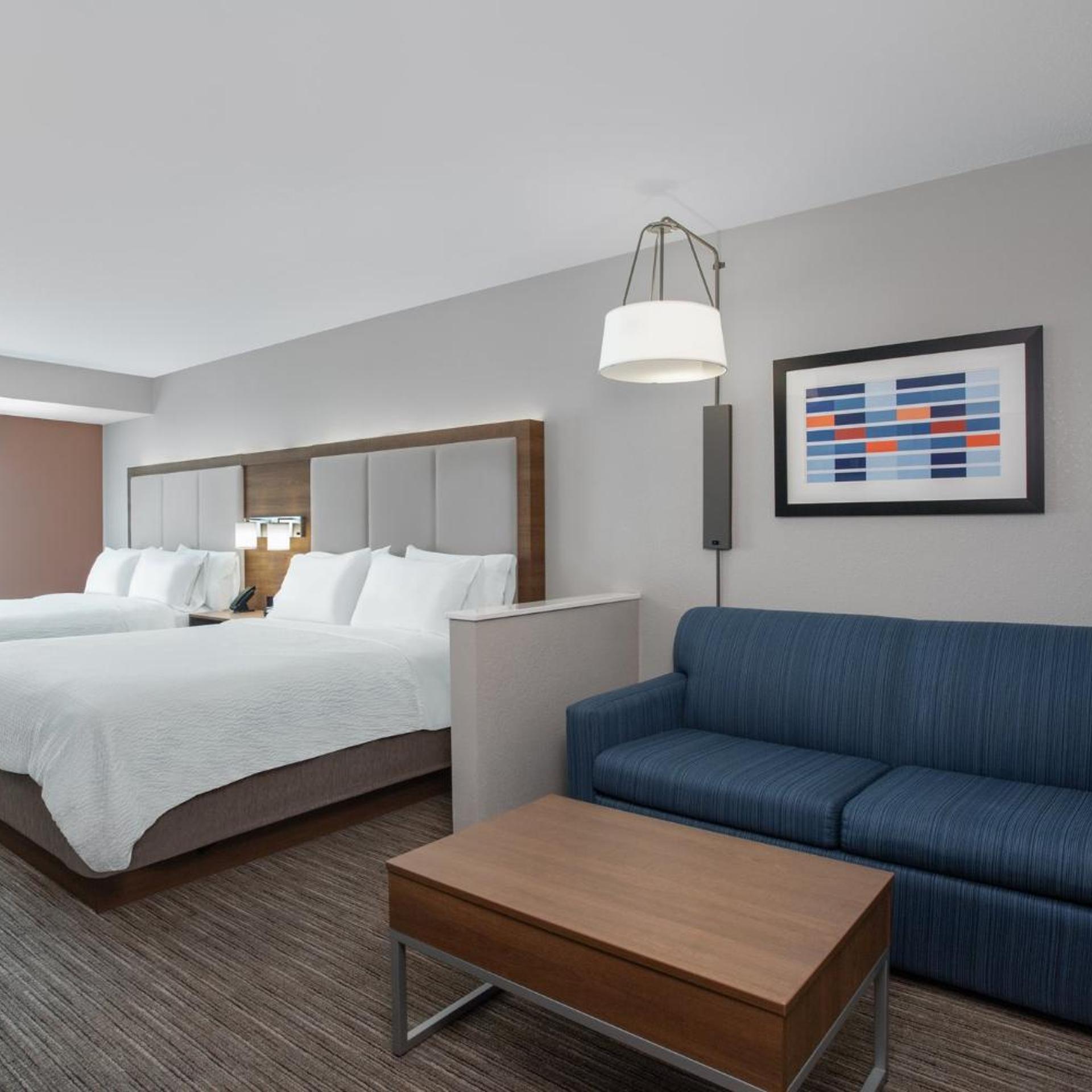 holiday inn express hotel and suites clinton by ihg