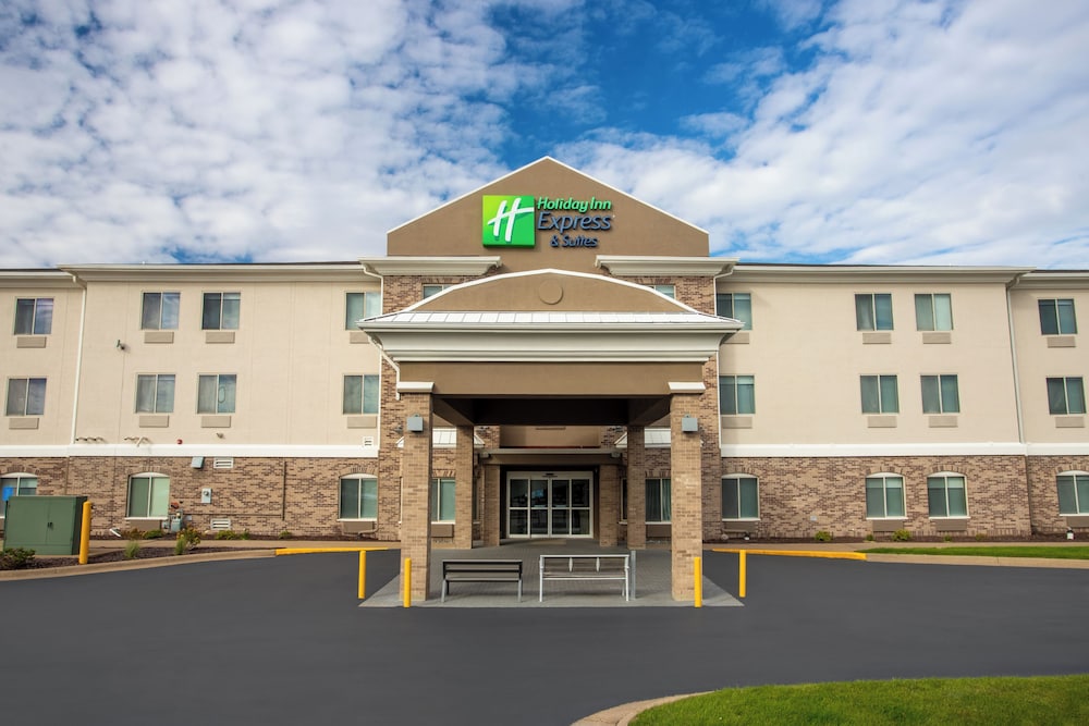 holiday inn express hotel and suites clinton by ihg